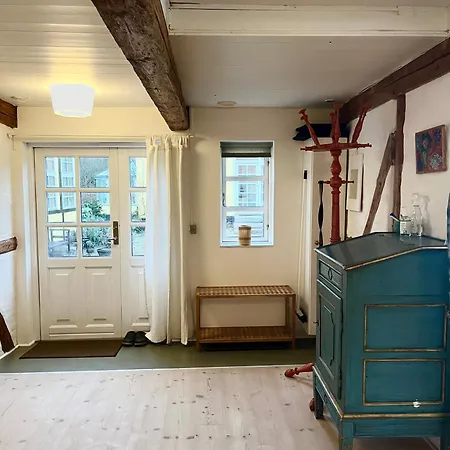 Holiday home Gamle Skole *
